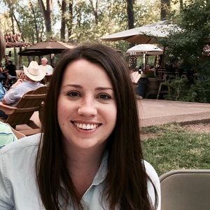 Meet your Posher, Abbie